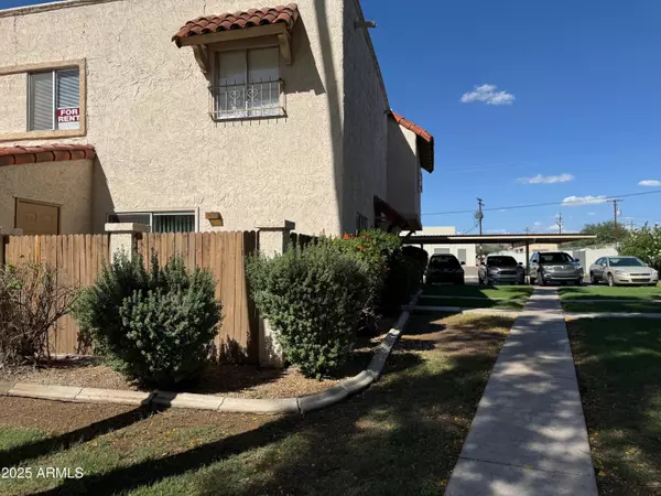 Phoenix, AZ 85020,8861 N 12TH Place