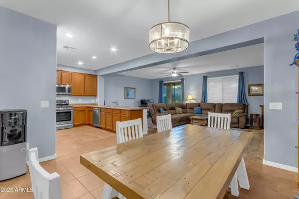 San Tan Valley, AZ 85143,1124 W STEPHANIE Lane