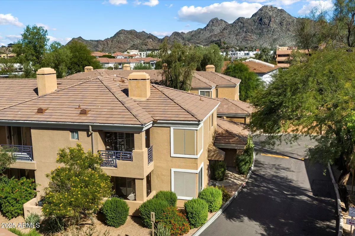 Phoenix, AZ 85020,1411 E ORANGEWOOD Avenue #238