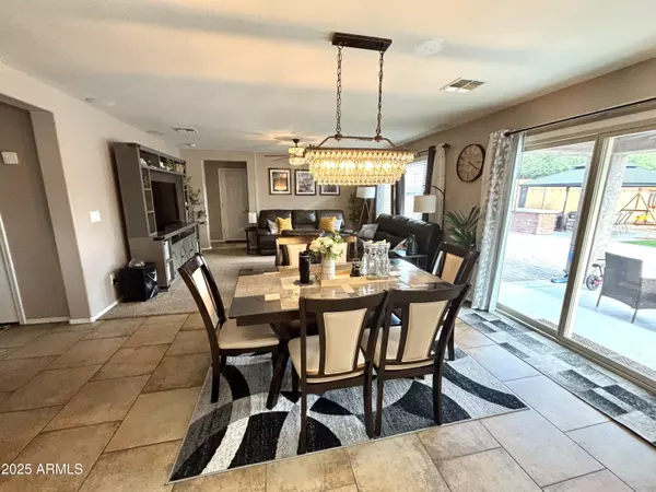 Phoenix, AZ 85085,1941 W BLACK HILL Road