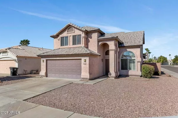 8782 E Pinchot Avenue, Scottsdale, AZ 85251