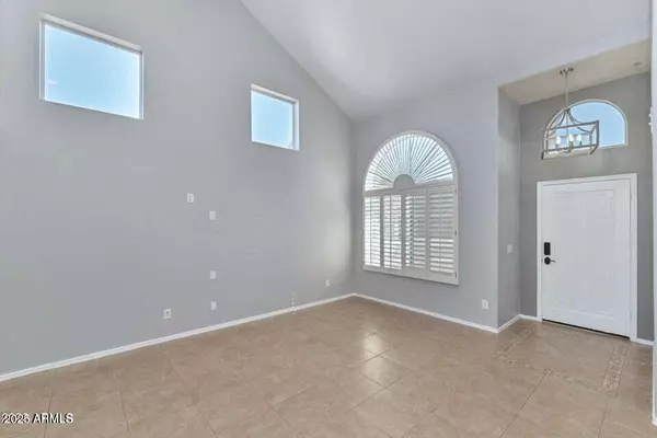Scottsdale, AZ 85251,8782 E Pinchot Avenue