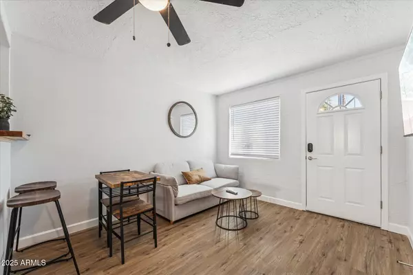 Chandler, AZ 85225,299 S OREGON Street #1