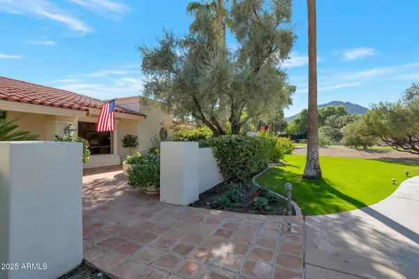 Paradise Valley, AZ 85253,6330 E HUNTRESS Drive