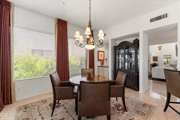 Scottsdale, AZ 85251,8100 E Camelback Road #101