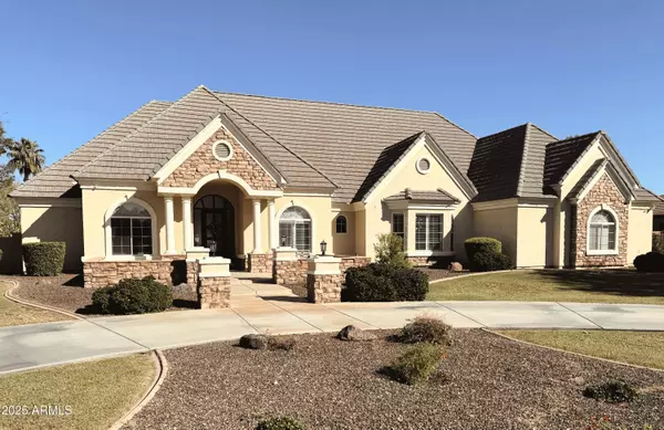 2670 E VALLEJO Court, Gilbert, AZ 85298