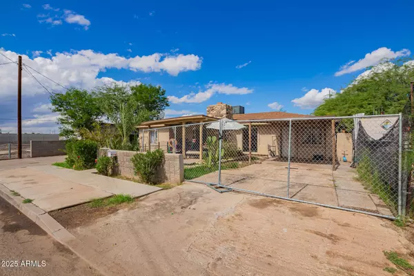 Phoenix, AZ 85007,1722 W YUMA Street