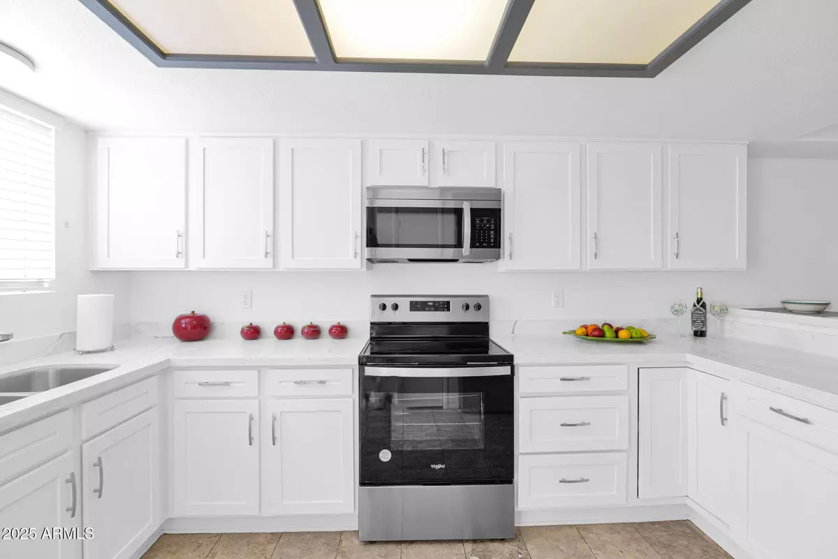 Chandler, AZ 85224,1121 W MANOR Street