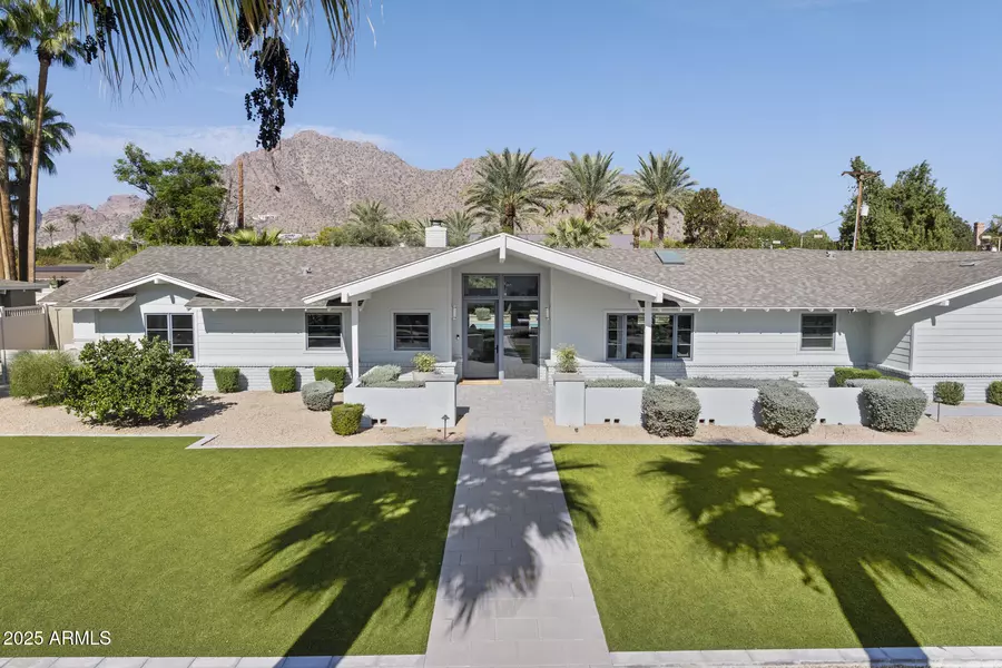 5816 E Calle Del Media --, Phoenix, AZ 85018