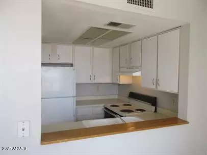 Scottsdale, AZ 85257,7221 E GRANADA Road #2