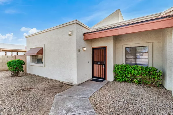 Phoenix, AZ 85053,3535 W MONTE CRISTO Avenue W #101