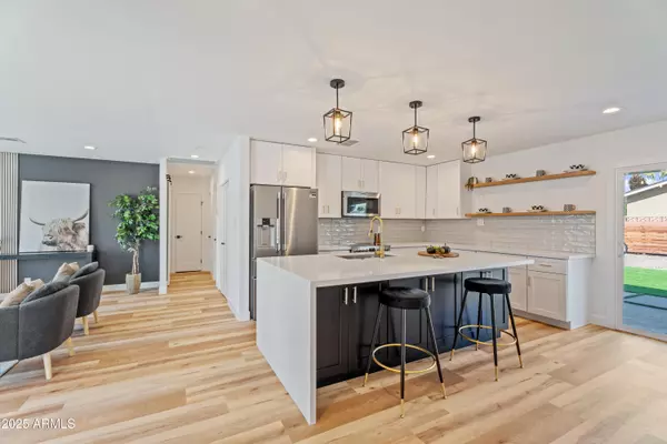 Scottsdale, AZ 85257,8532 E SHERIDAN Street