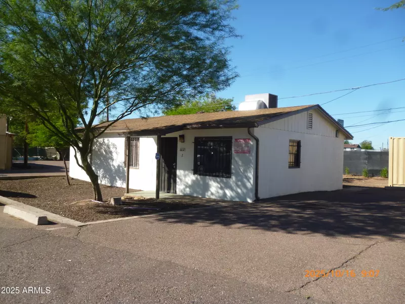 6832 N 24TH Drive N #2, Phoenix, AZ 85015