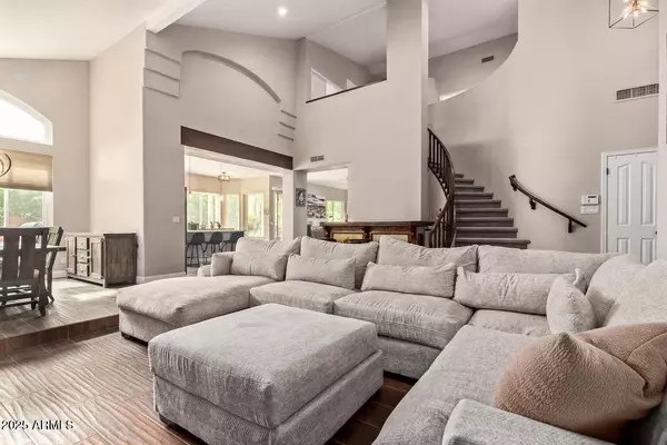 Scottsdale, AZ 85254,5525 E ANDERSON Drive