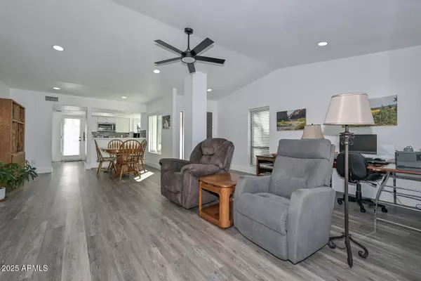 Phoenix, AZ 85023,606 W GRANDVIEW Road