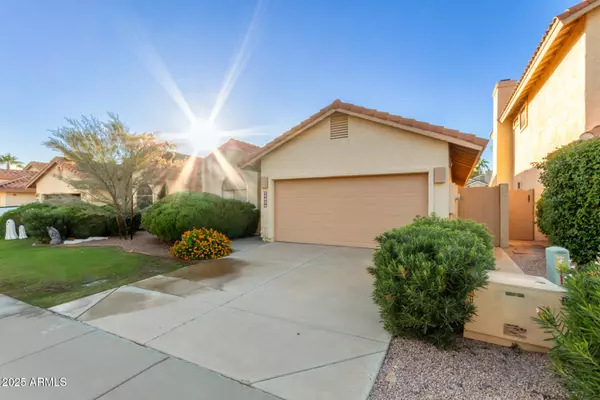 Scottsdale, AZ 85260,11928 N 91ST Place