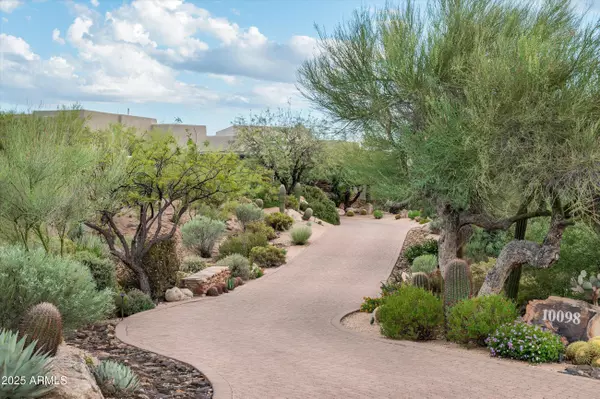 Scottsdale, AZ 85262,10098 E SUNDANCE Trail