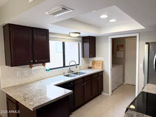 Mesa, AZ 85208,550 S 76TH Place