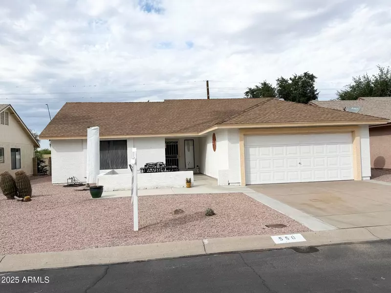 550 S 76TH Place, Mesa, AZ 85208