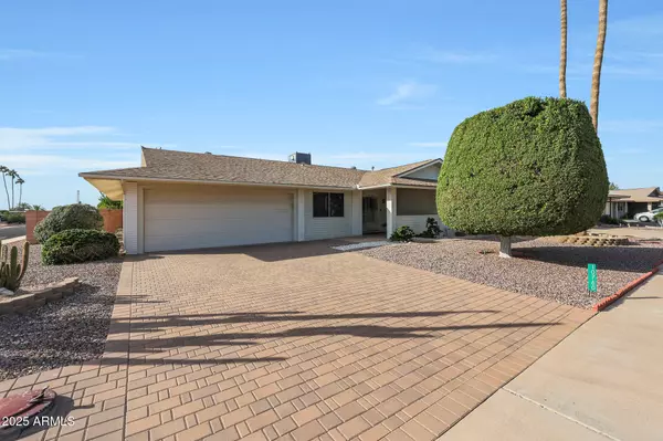 Sun City, AZ 85351,10760 W SARATOGA Circle
