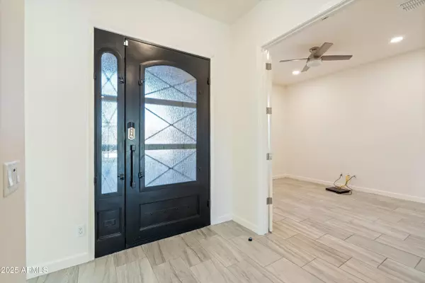 Cave Creek, AZ 85331,6315 E LONESOME Trail