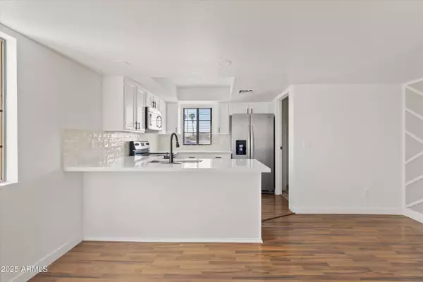 Phoenix, AZ 85027,2020 W UNION HILLS Drive #263