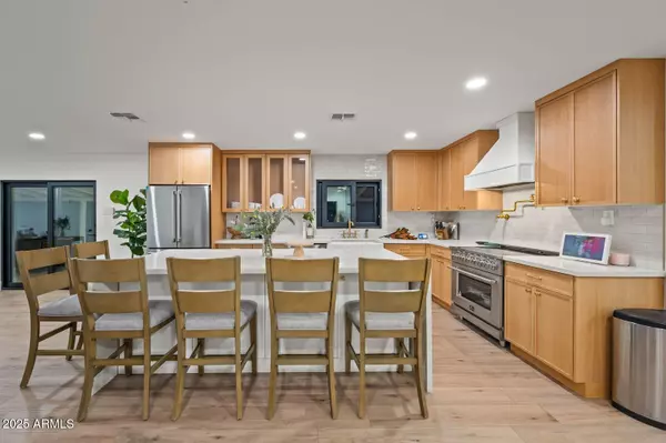 7519 W Banff Lane, Peoria, AZ 85381