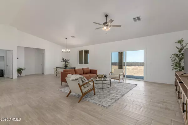 Casa Grande, AZ 85194,9544 W SANDSTONE MOUNTAIN Drive