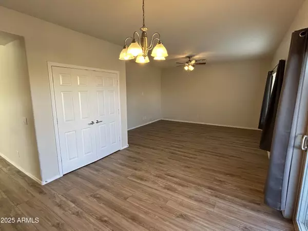 Buckeye, AZ 85396,19495 N 260TH Lane