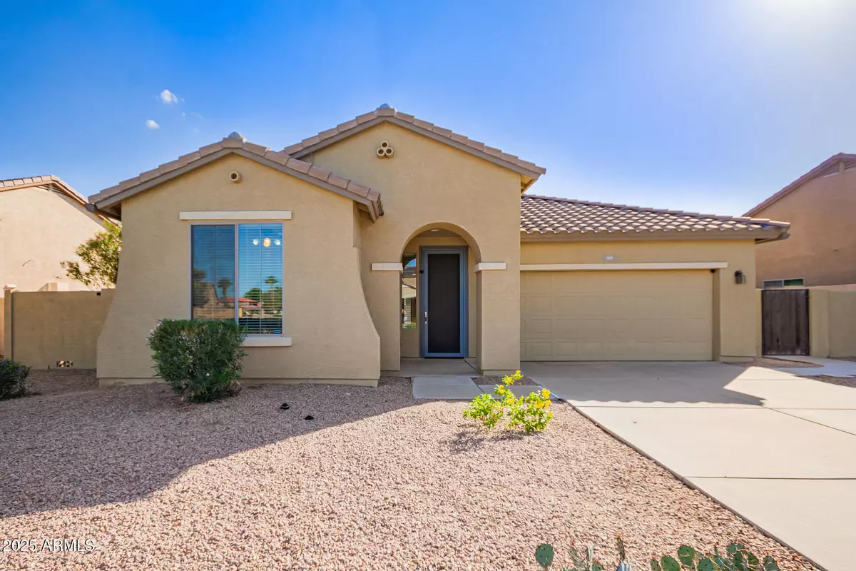 Casa Grande, AZ 85122,105 W HAWAII Drive