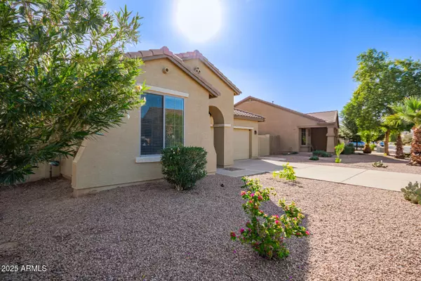 Casa Grande, AZ 85122,105 W HAWAII Drive