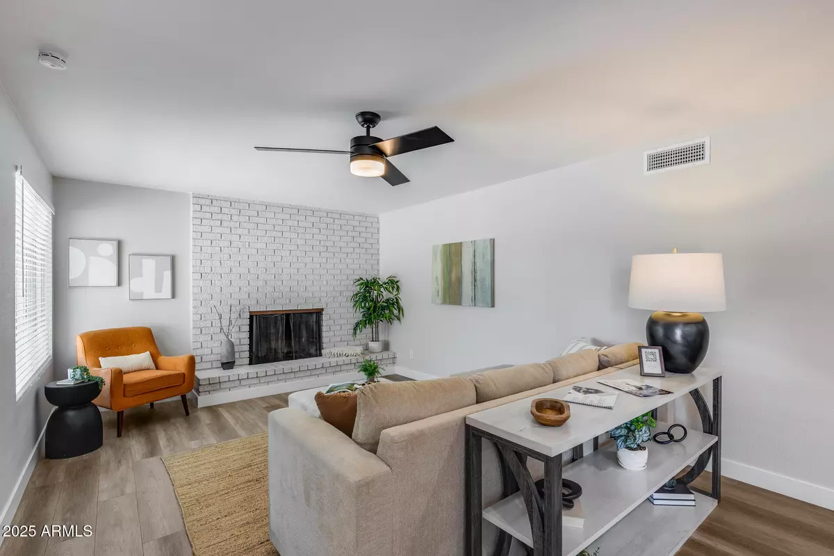 Tempe, AZ 85282,1605 E BROADMOR Drive