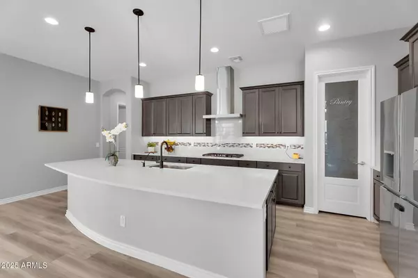 Queen Creek, AZ 85142,22922 E MAYBERRY Road