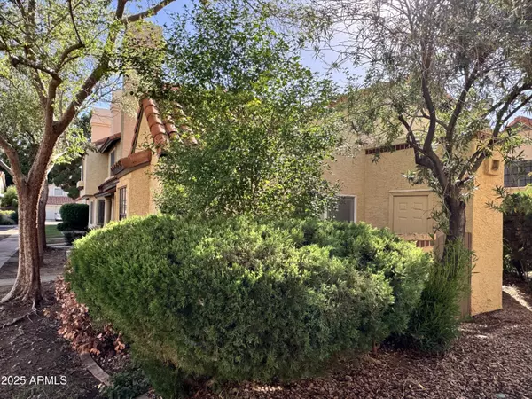 Scottsdale, AZ 85254,5704 E AIRE LIBRE Avenue #1018