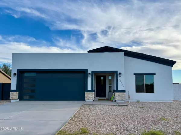 12459 W LOBO Drive, Arizona City, AZ 85123