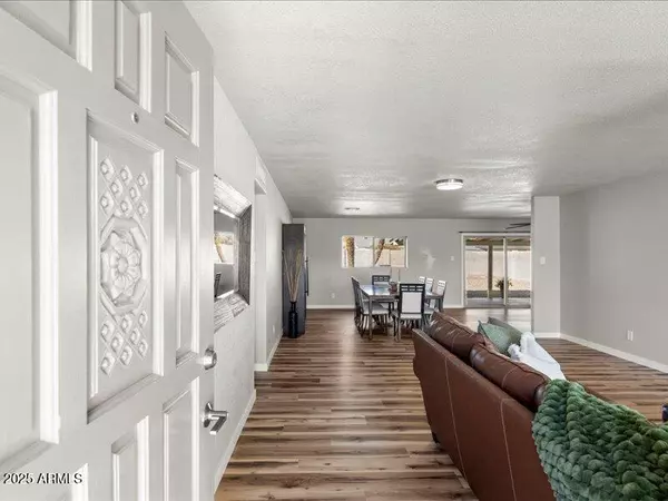 Phoenix, AZ 85029,4126 W MESCAL Street W