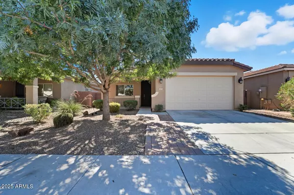 San Tan Valley, AZ 85140,1471 W HOPTREE Avenue