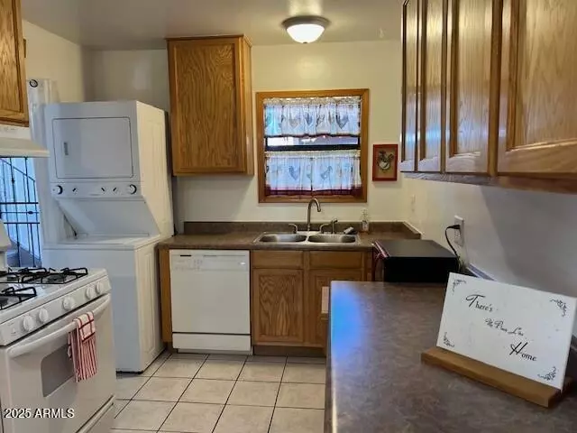 Sierra Vista, AZ 85635,4424 Plaza Vista - B Vista
