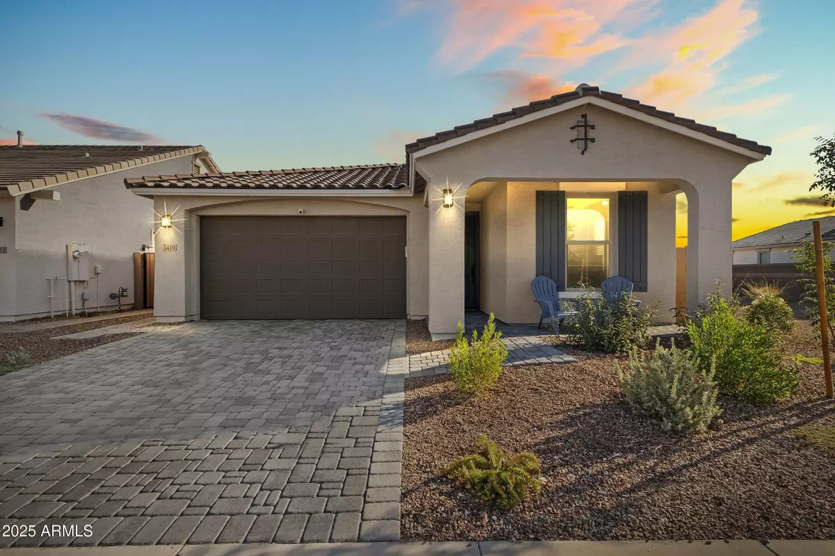Glendale, AZ 85302,5419 W LAS PALMARITAS Drive