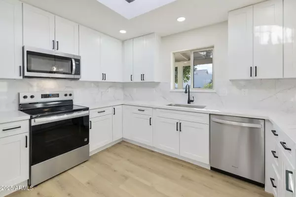 Fountain Hills, AZ 85268,14812 N BRIARWOOD Drive