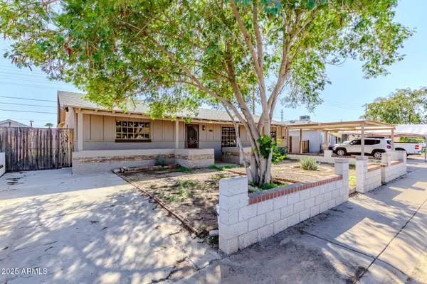 Phoenix, AZ 85031,4733 W CRITTENDEN Lane