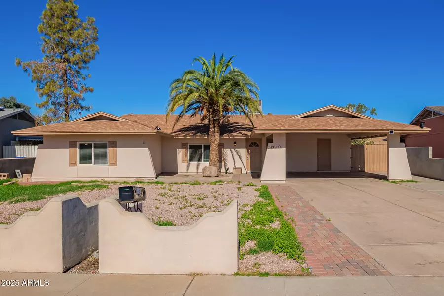 8010 W WESTVIEW Drive, Phoenix, AZ 85033