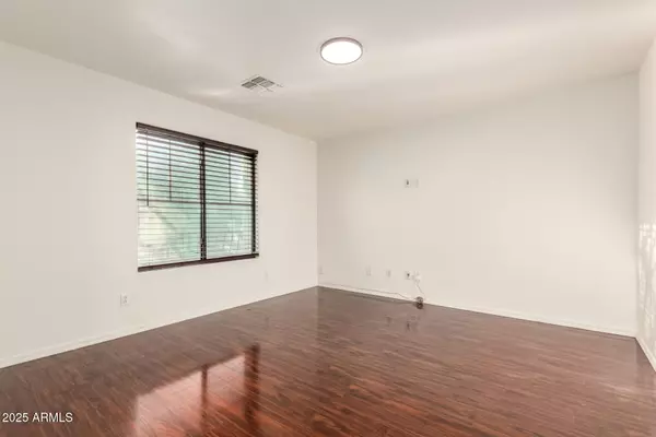 Phoenix, AZ 85041,4847 S 4TH Avenue