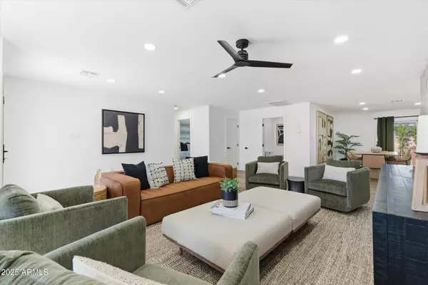 Scottsdale, AZ 85254,6712 E PERSHING Avenue