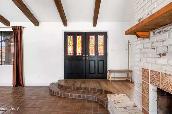 2228 E JAEGER Street E, Mesa, AZ 85213