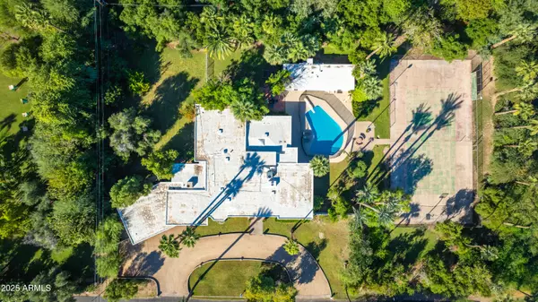 Phoenix, AZ 85016,2330 E COLTER Street