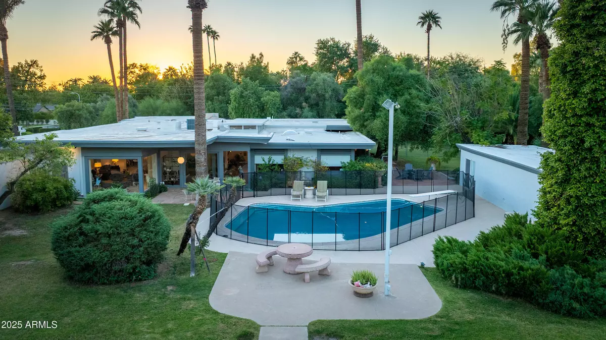 Phoenix, AZ 85016,2330 E COLTER Street