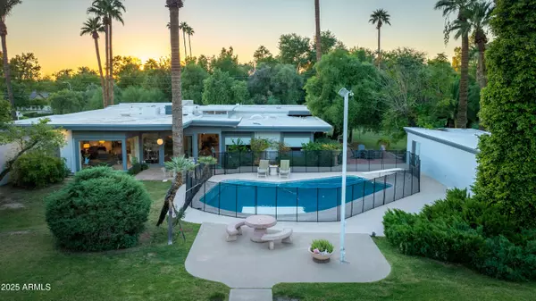 2330 E COLTER Street, Phoenix, AZ 85016