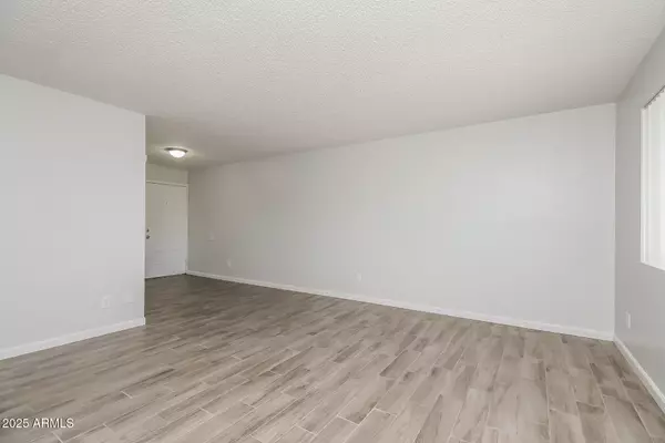 Mesa, AZ 85201,1050 W UNIVERSITY Drive #202