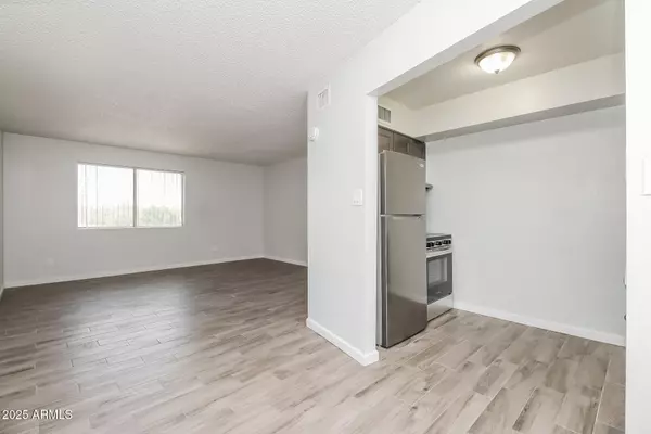 Mesa, AZ 85201,1050 W UNIVERSITY Drive #202